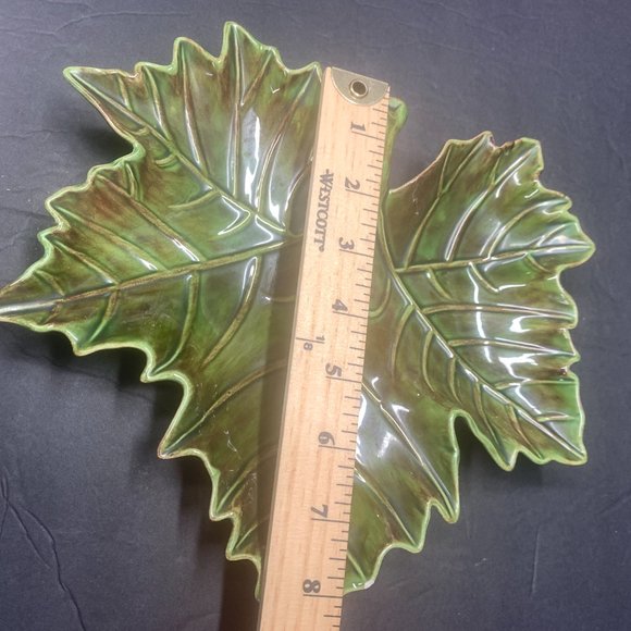 Heavy Glazed Ceramic Green Maple Leaf Serving Platter - Picture 6 of 6